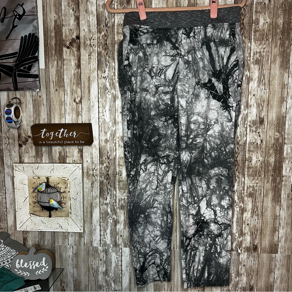 Cabi‎ Style #5075 pull-on pants – Small